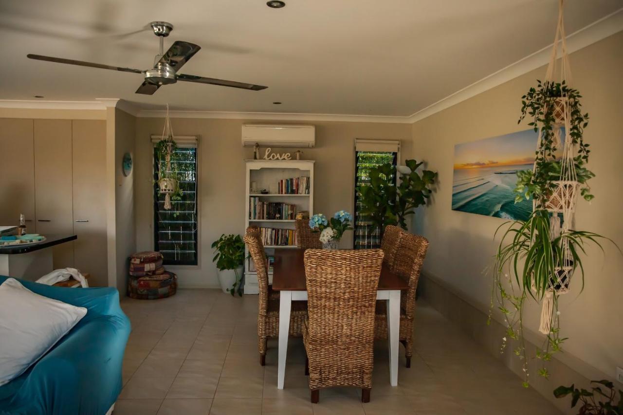 Beach Escape Magnesium Pool Dog Happy Gc Airport Apartamento Gold Coast Exterior foto